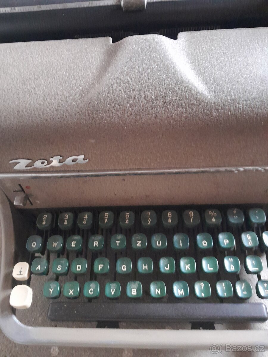 Psací stroj Zeta