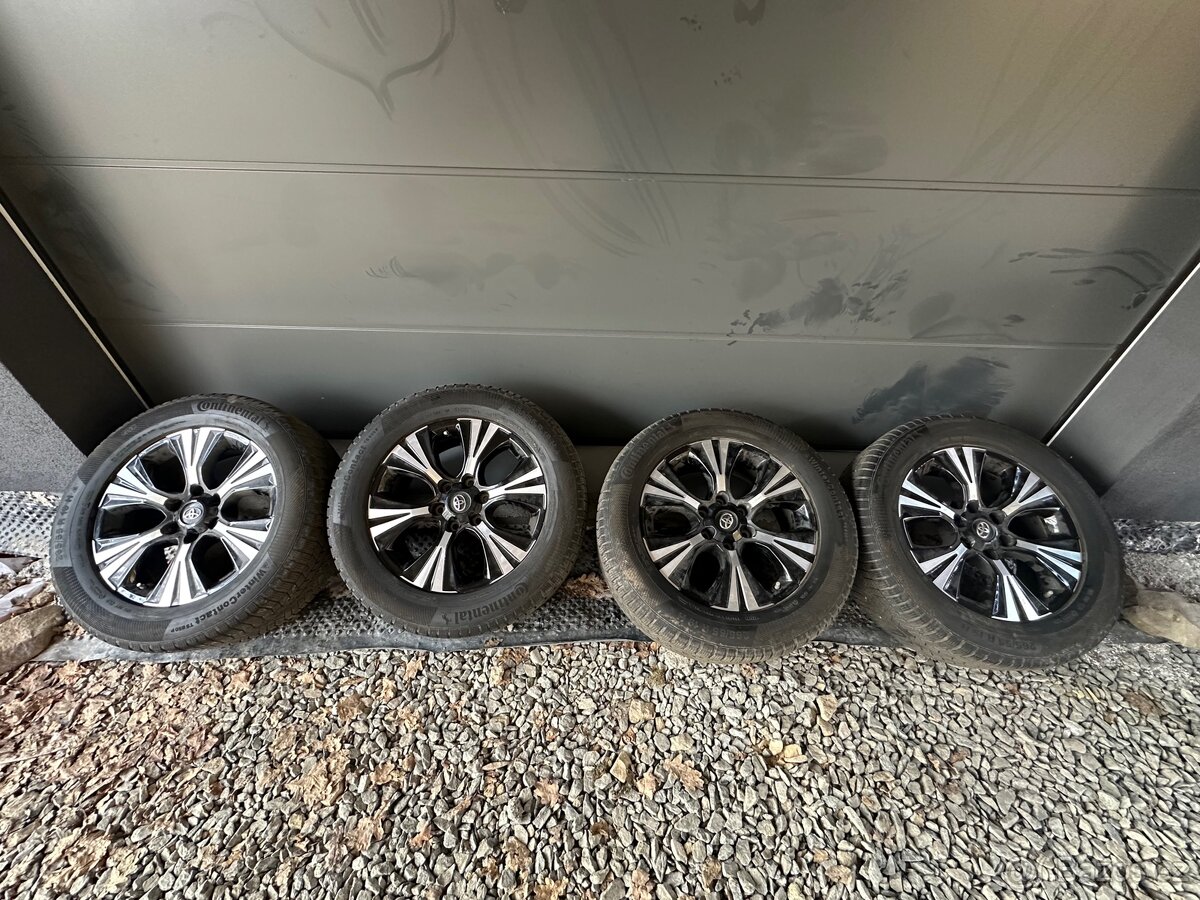 Toyota original alu disky 265/55 R19+ pneu zimni (1 sezona)