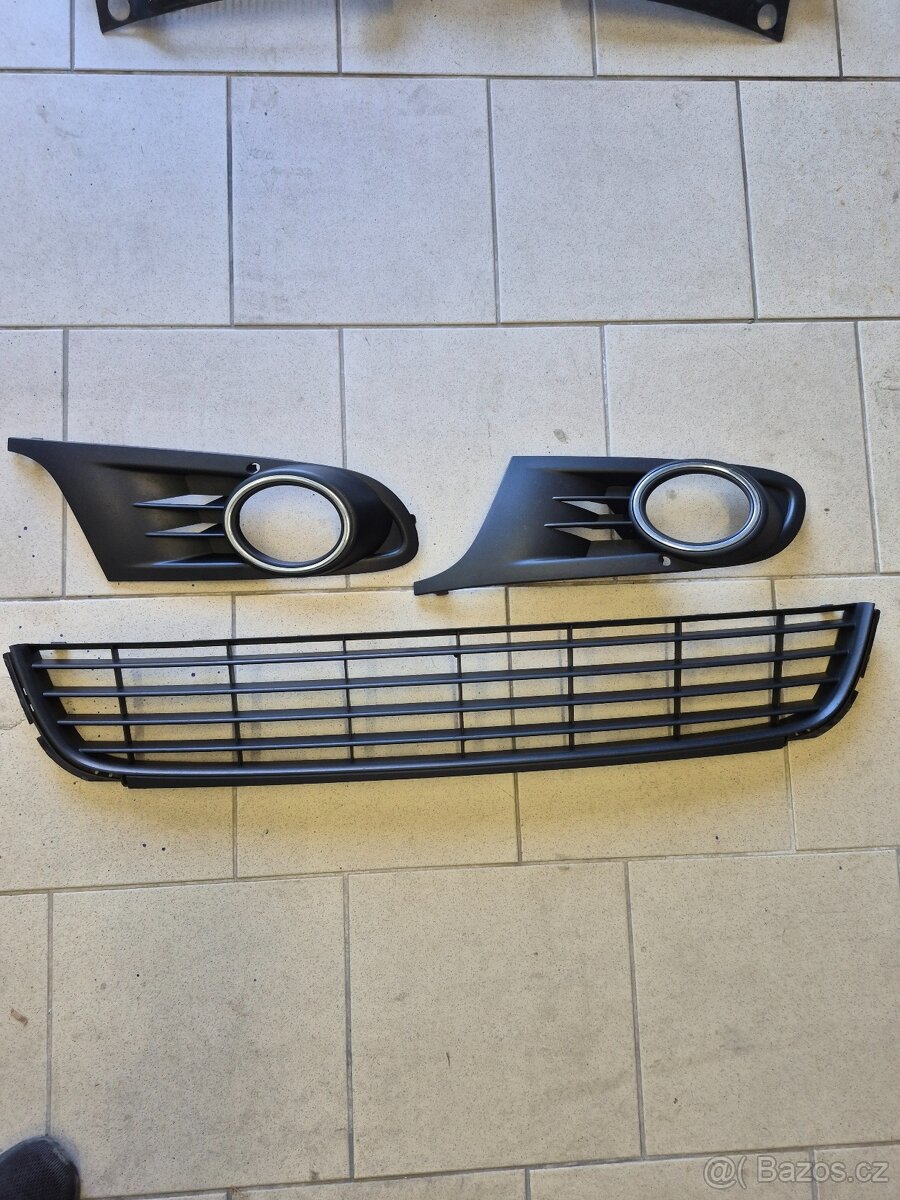 Spodní mřížka VW Golf VI + kryty mlhovky