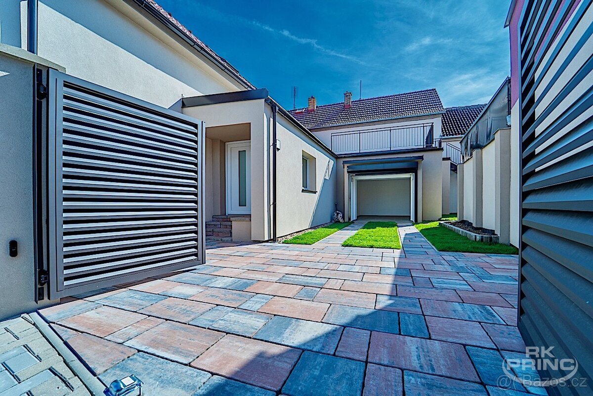 Rodinný dům 4+kk, na pozemku 231 m2, Roudnice nad Labem, okr