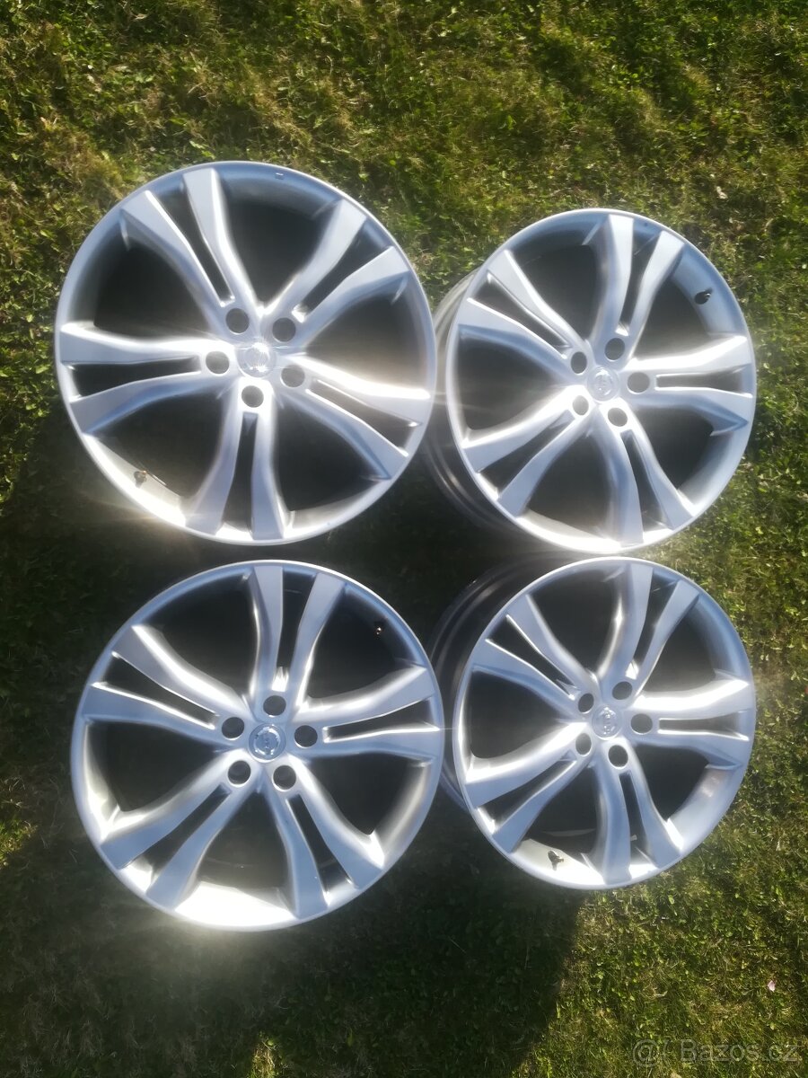AL KOLA 5x114,3 R20 NISSAN