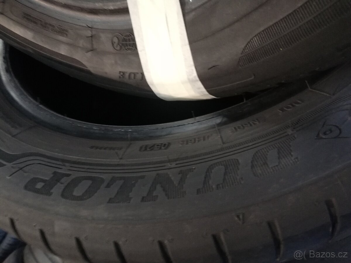 Prodám 2ks pneu 205 /55 /16