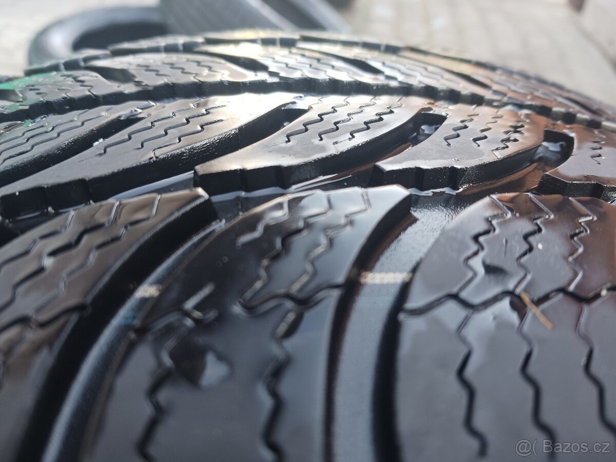 Zimní pneu Sava Eskimo S3+ 205/55R16
