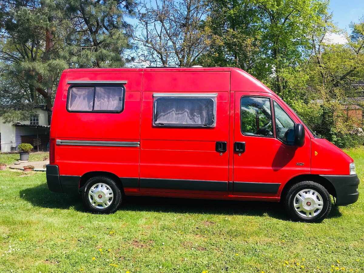 Peugeot Boxer 2,2 HDi r.v. 2003 original vestavba Pössl