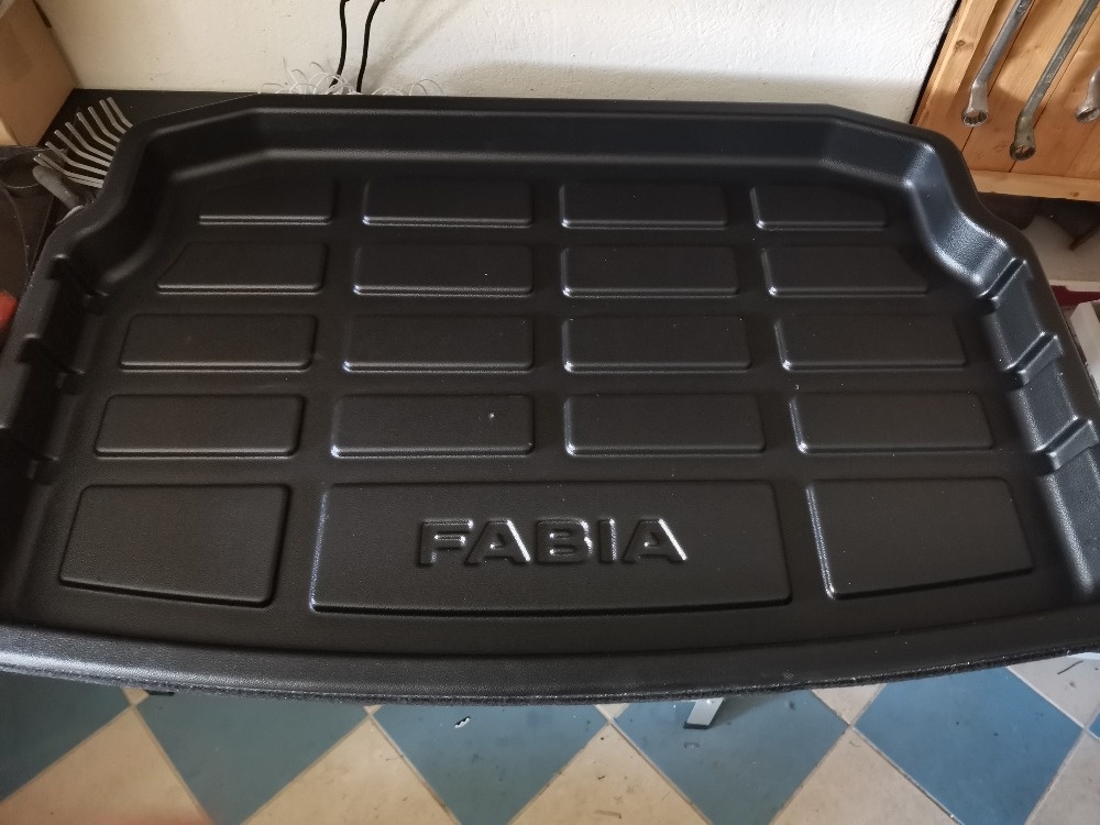 Plastová vana Fabia 4