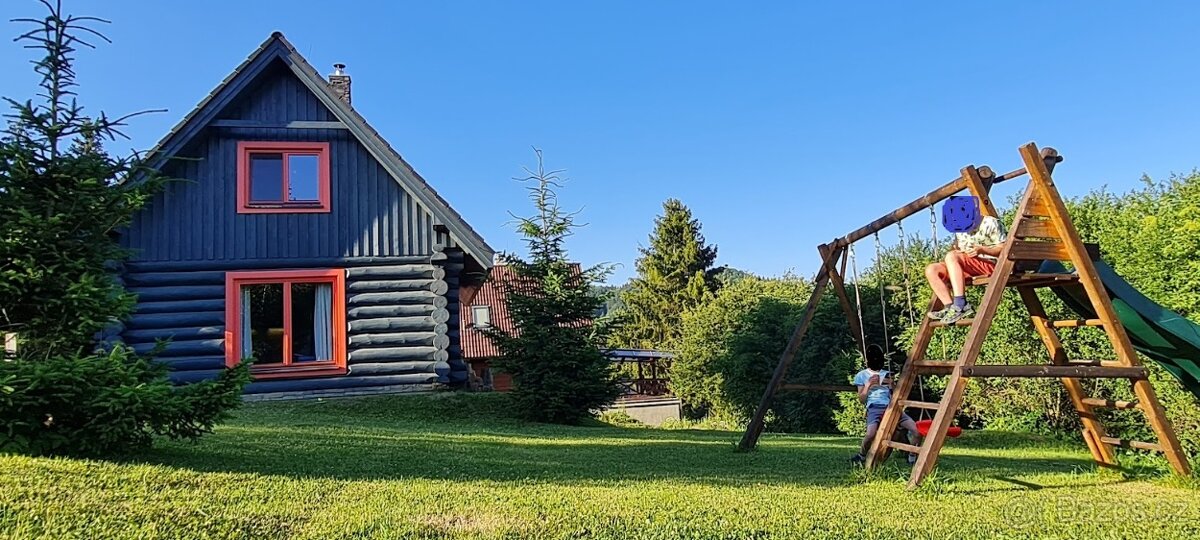 Chata na Slovensku, lyžiarske stredisko Kubínska hoľa -ORAVA