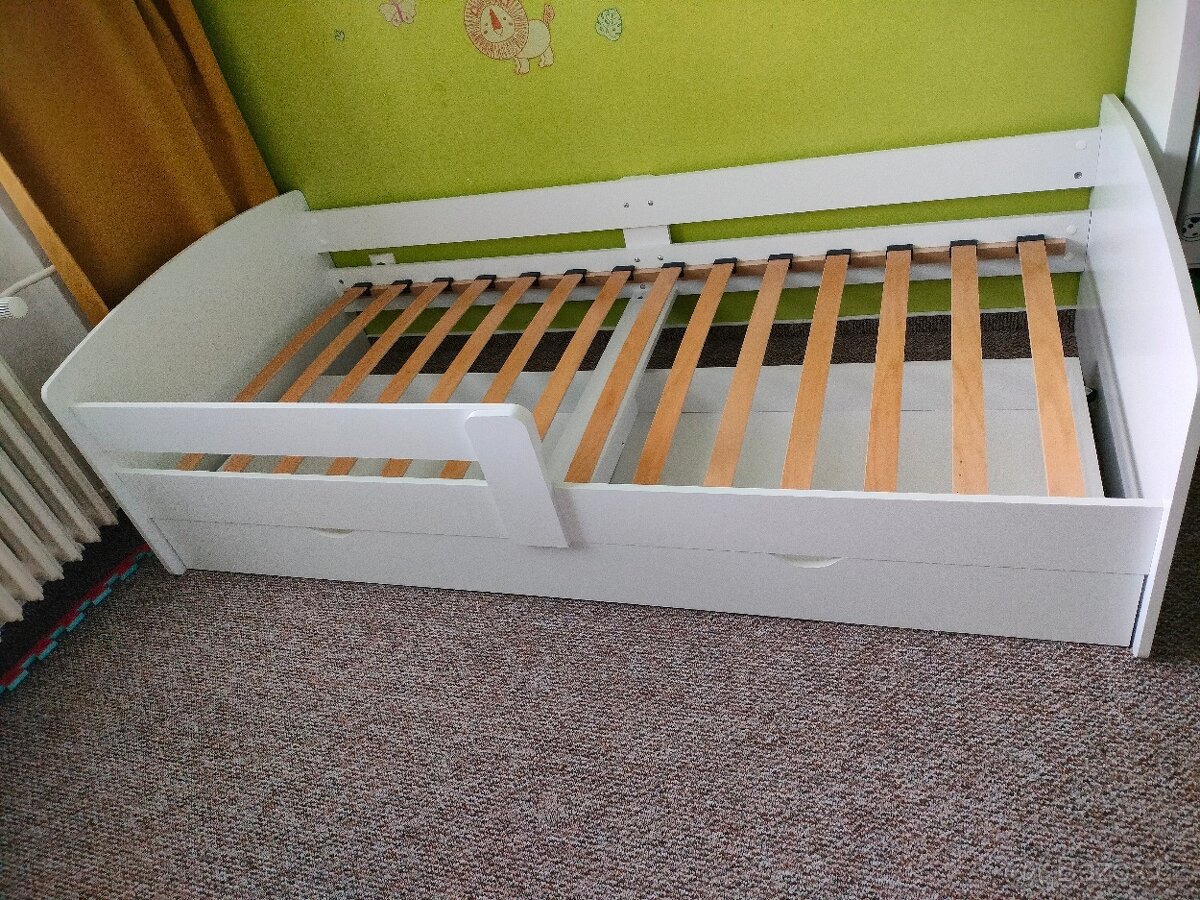 Dětská postel se zábranou a šuplikem 90x200