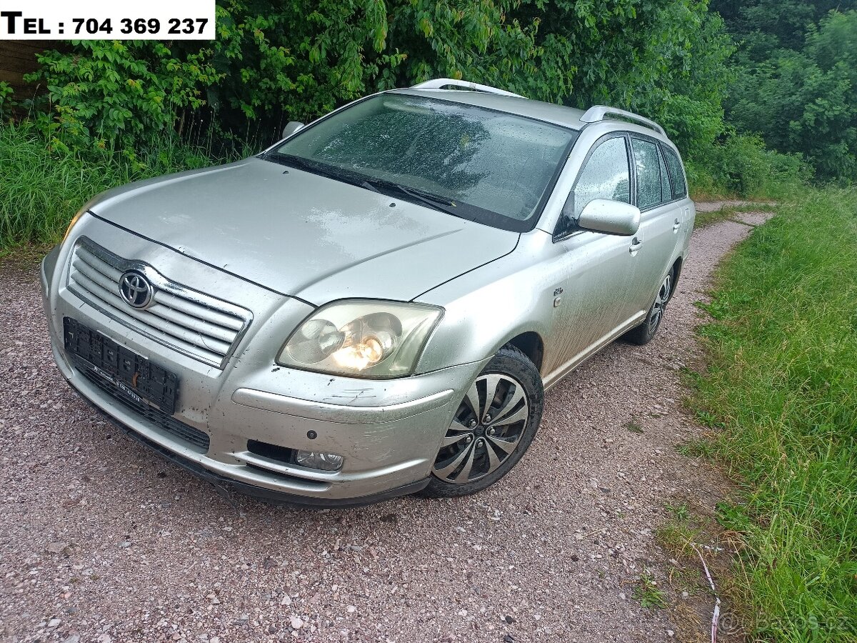 // TOYOTA AVENSIS t25 2.0 D-4D // DÍLY