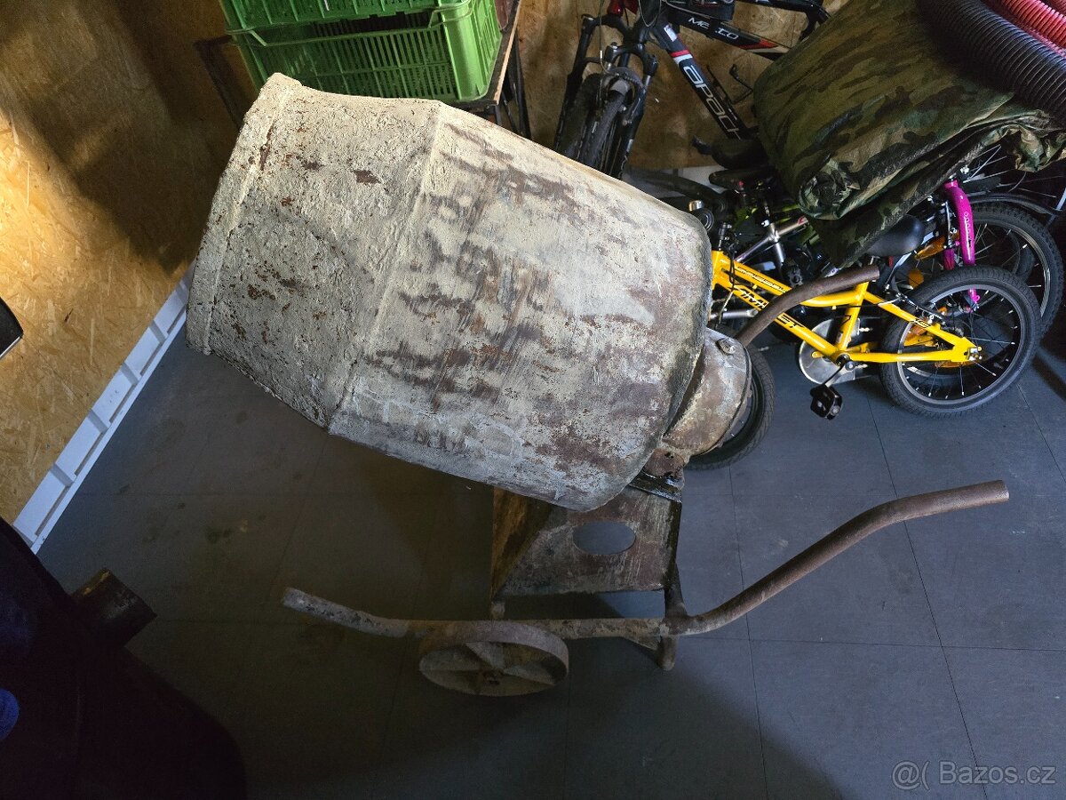 Míchačka na beton
