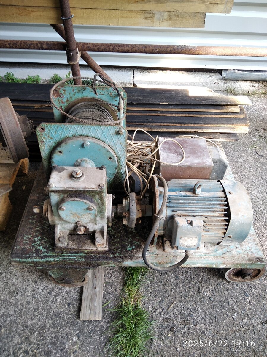 Stavební vrátek, naviják - 380V