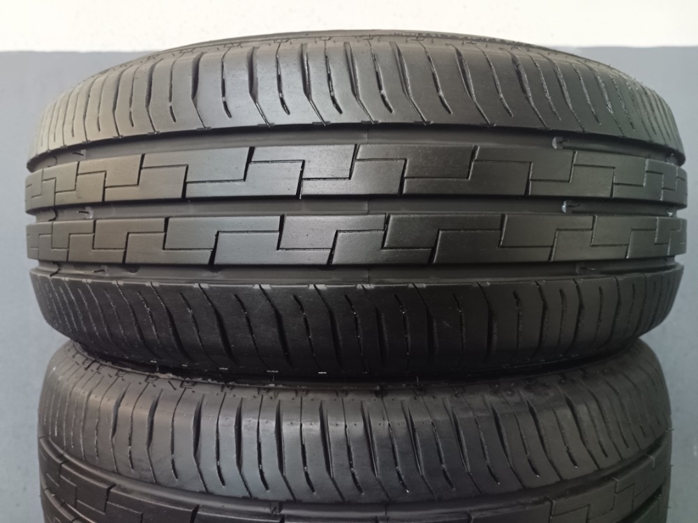 215/65 R15C TRACMAX (1020)