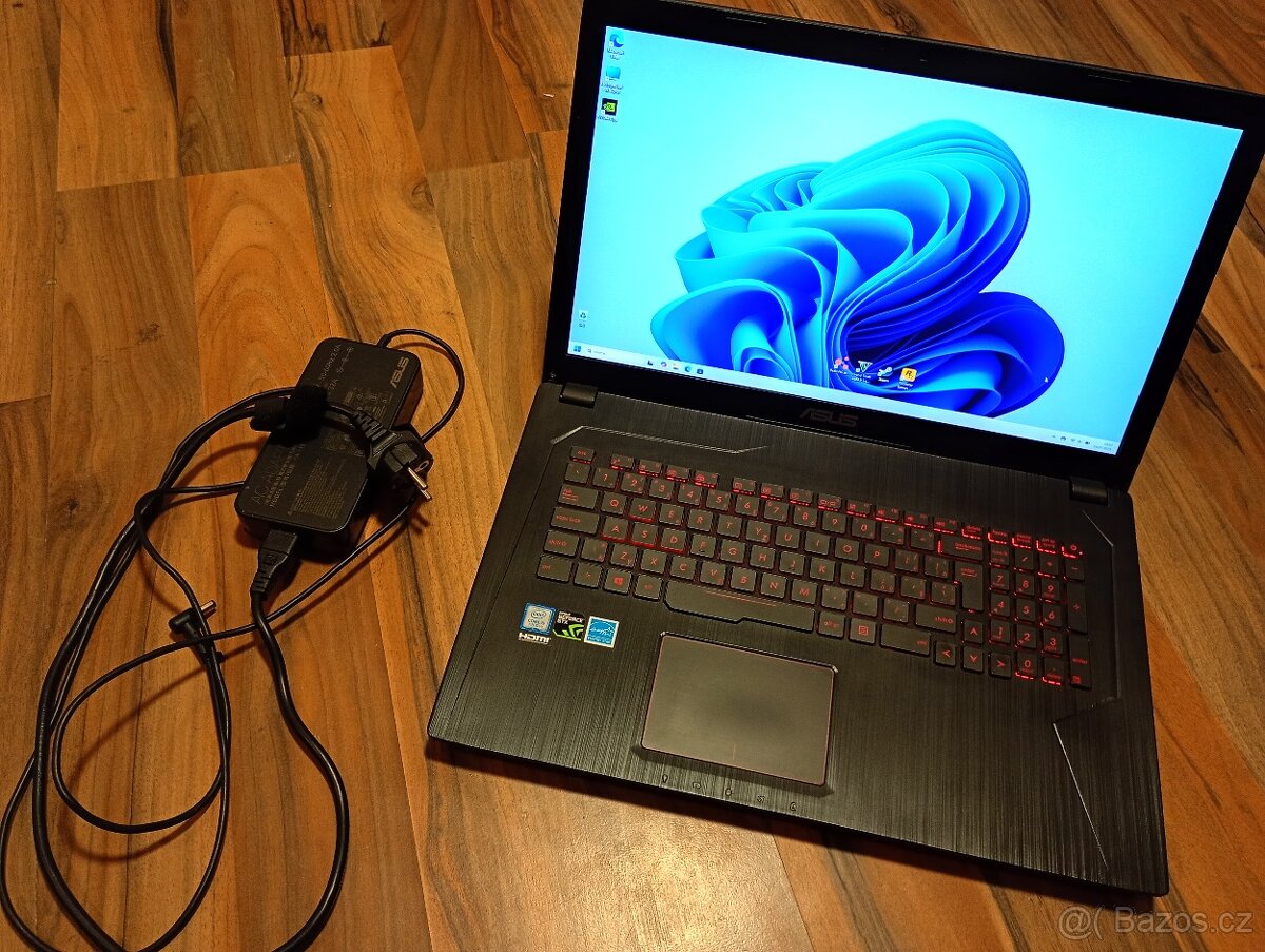 ASUS FX753VD – herní notebook 17", i5, GTX 1050, 24GB RAM