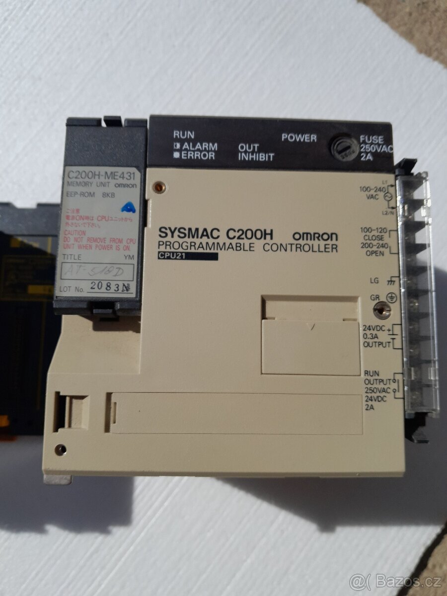 Omron řídící systém