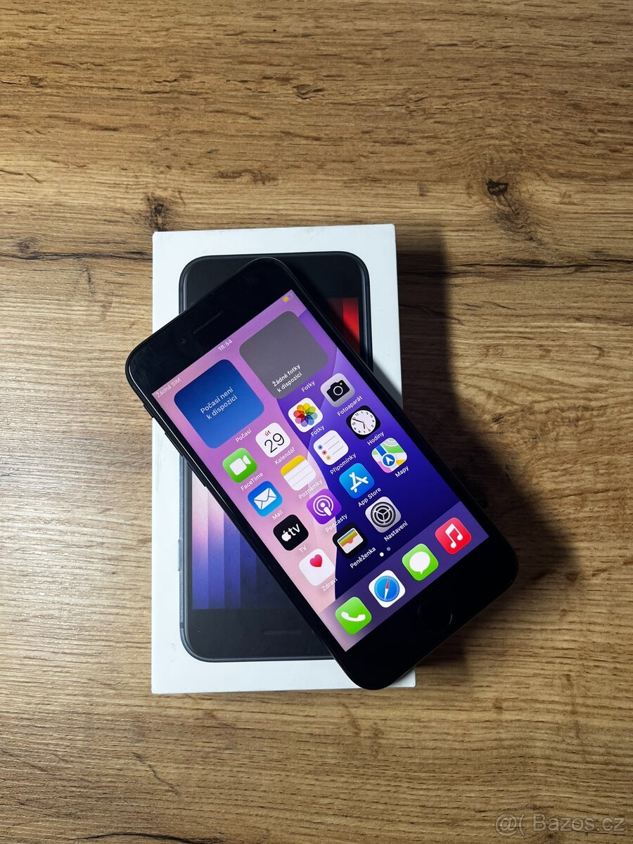 iPhone SE 3. (2022) 64 GB – 100% Baterie - záruka 6 měsíců