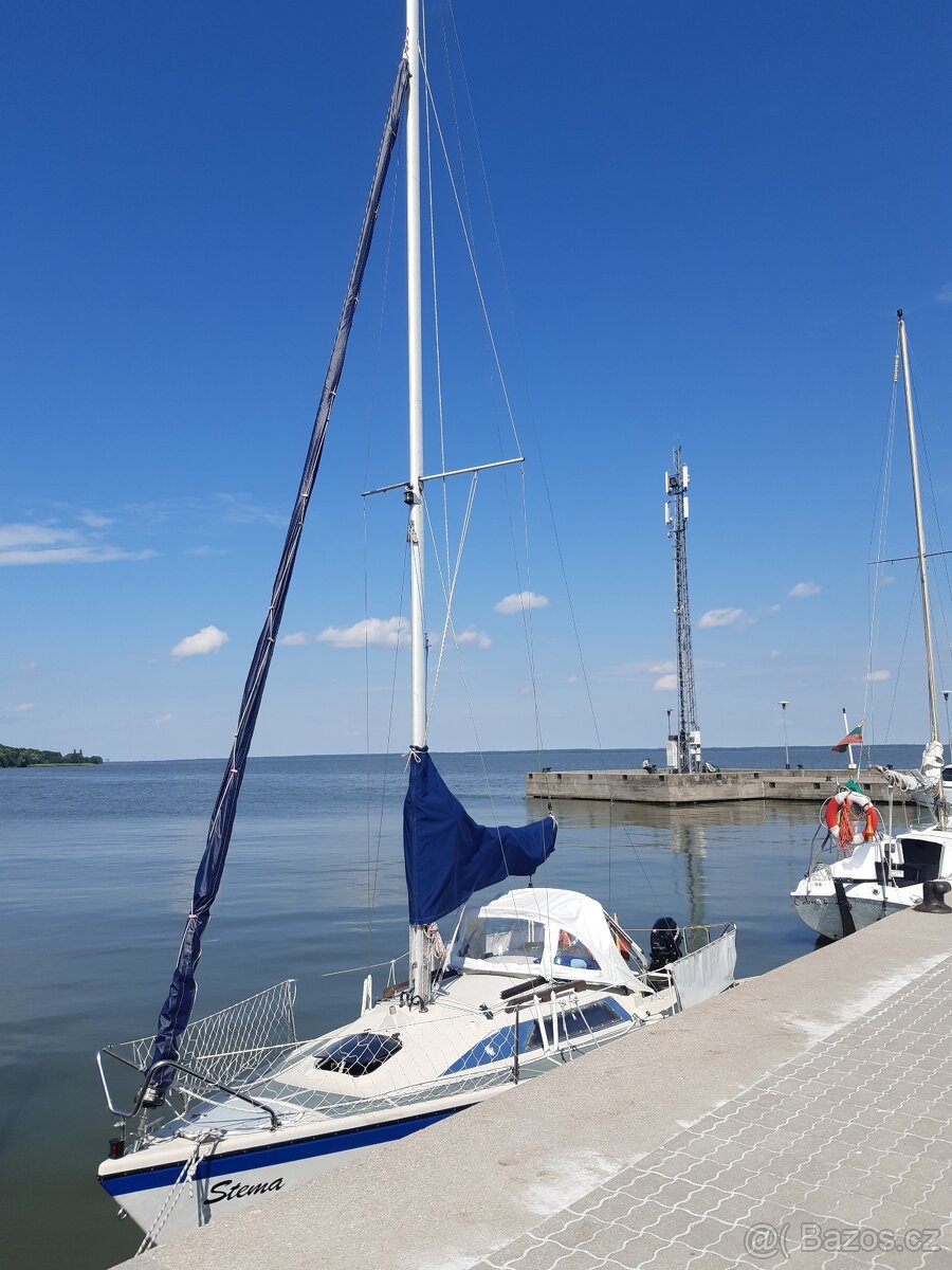 Plachetnice DEHLER DEHLYA 22