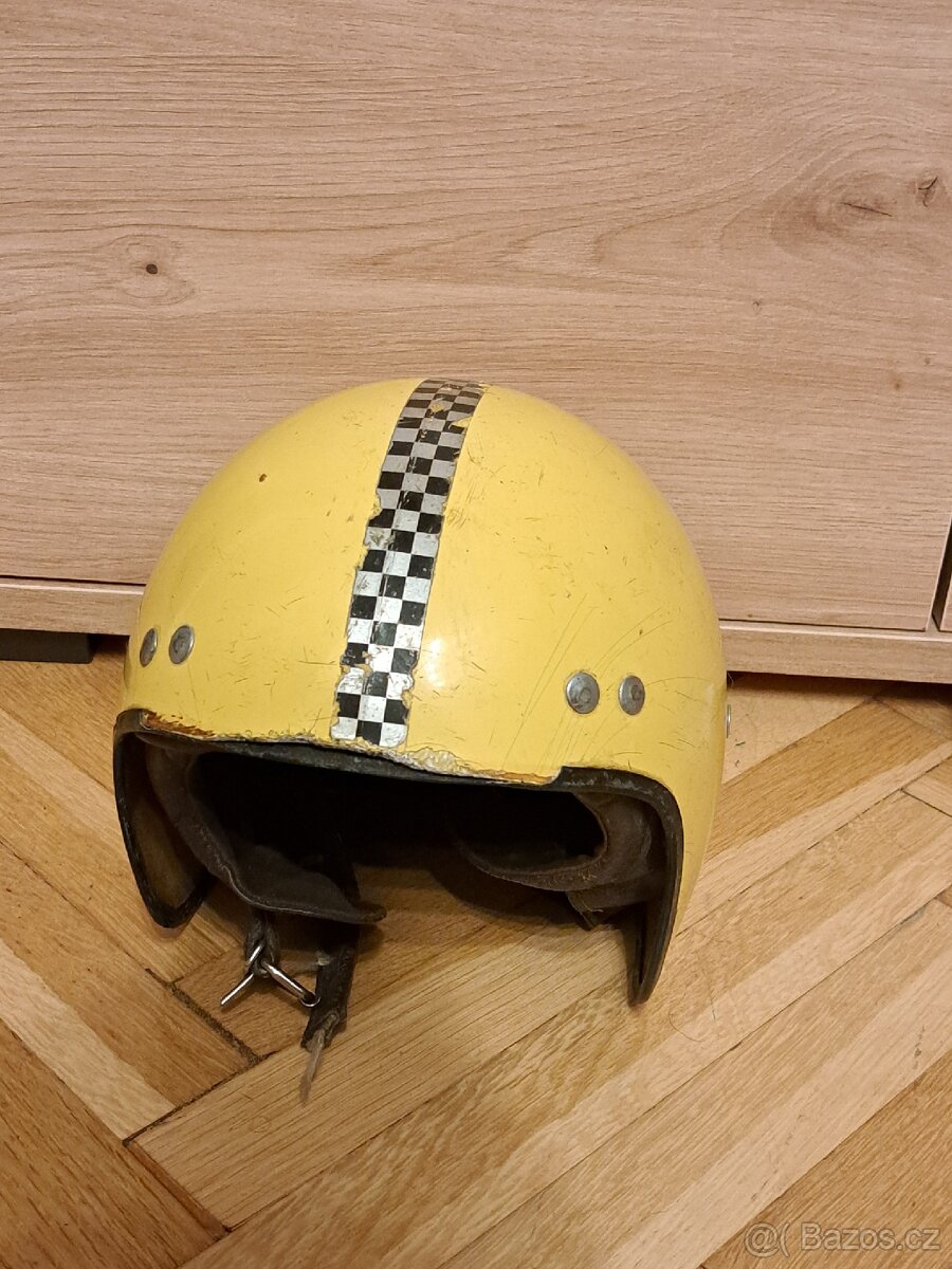 Přilba na veterána, retro přilba- CASSIDA JAS PARDUBICE č. 3