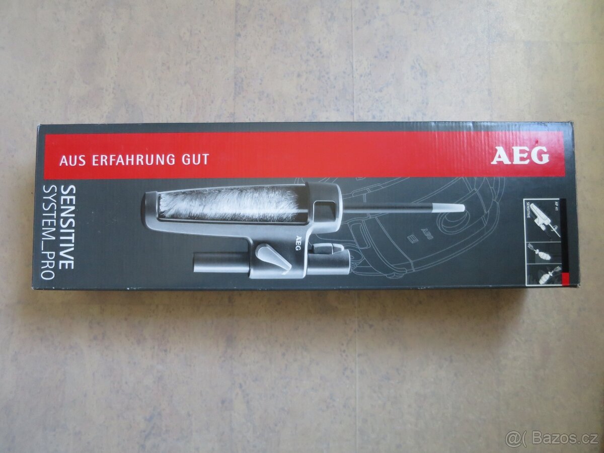 Univerzální prachovka k vysavači