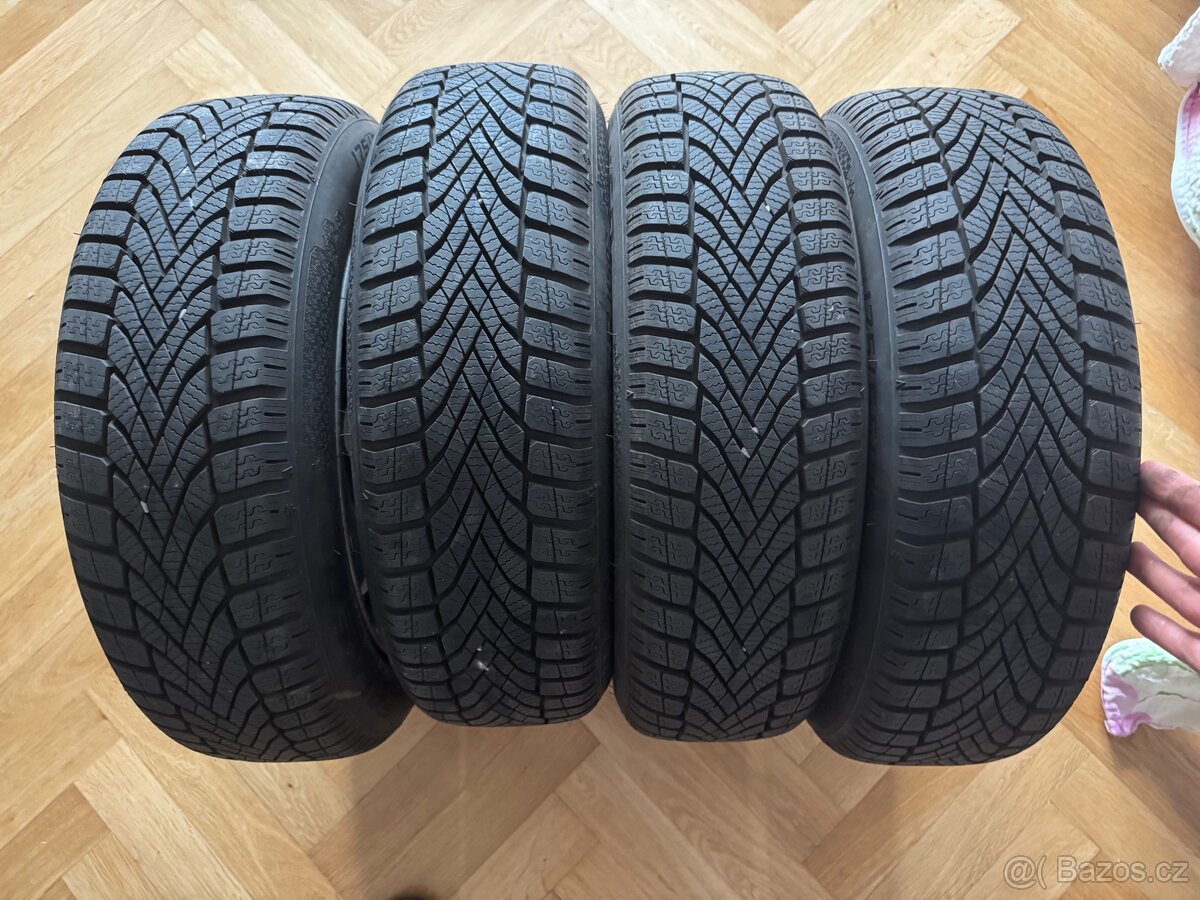 Zimni sada pneu na Smart 451