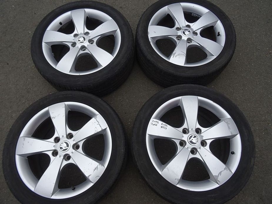 Alu disky origo Škoda, 17", 5x112,ET 54, letní sada