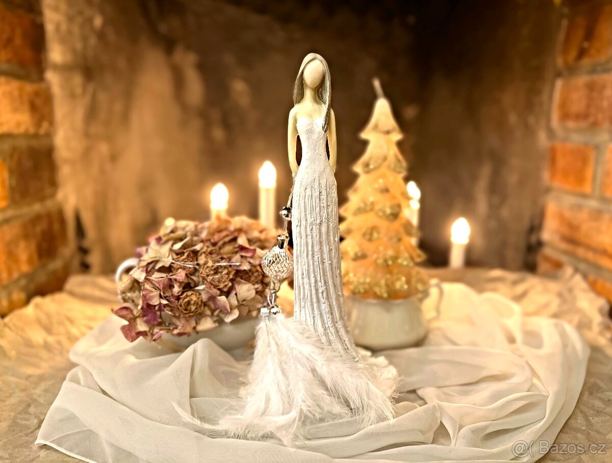 Stojící soška Něžný Anděl + závěsná vintage ozdoba 30 cm