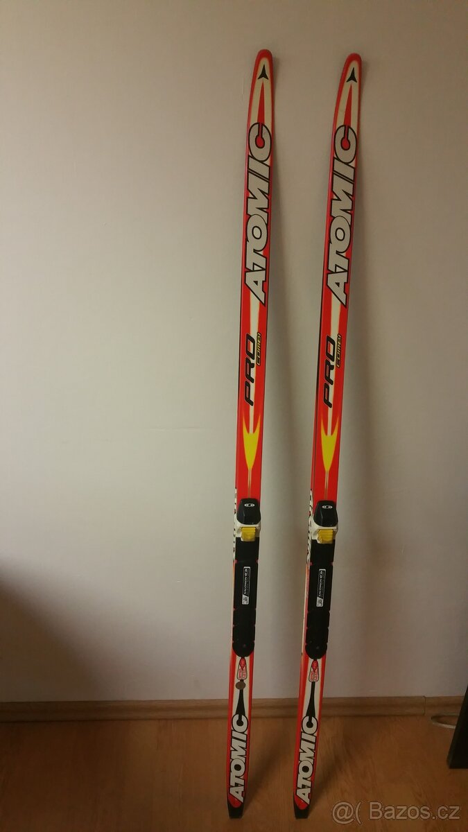 Běžecké lyže 148cm, SNS vázání