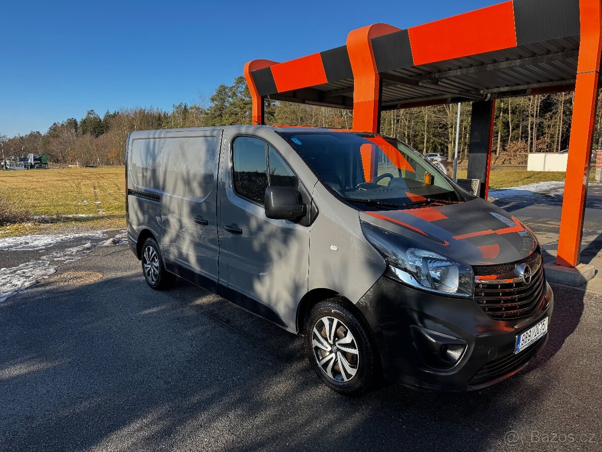 Opel Vivaro 1.6Cdti 85kw, ČR, klima