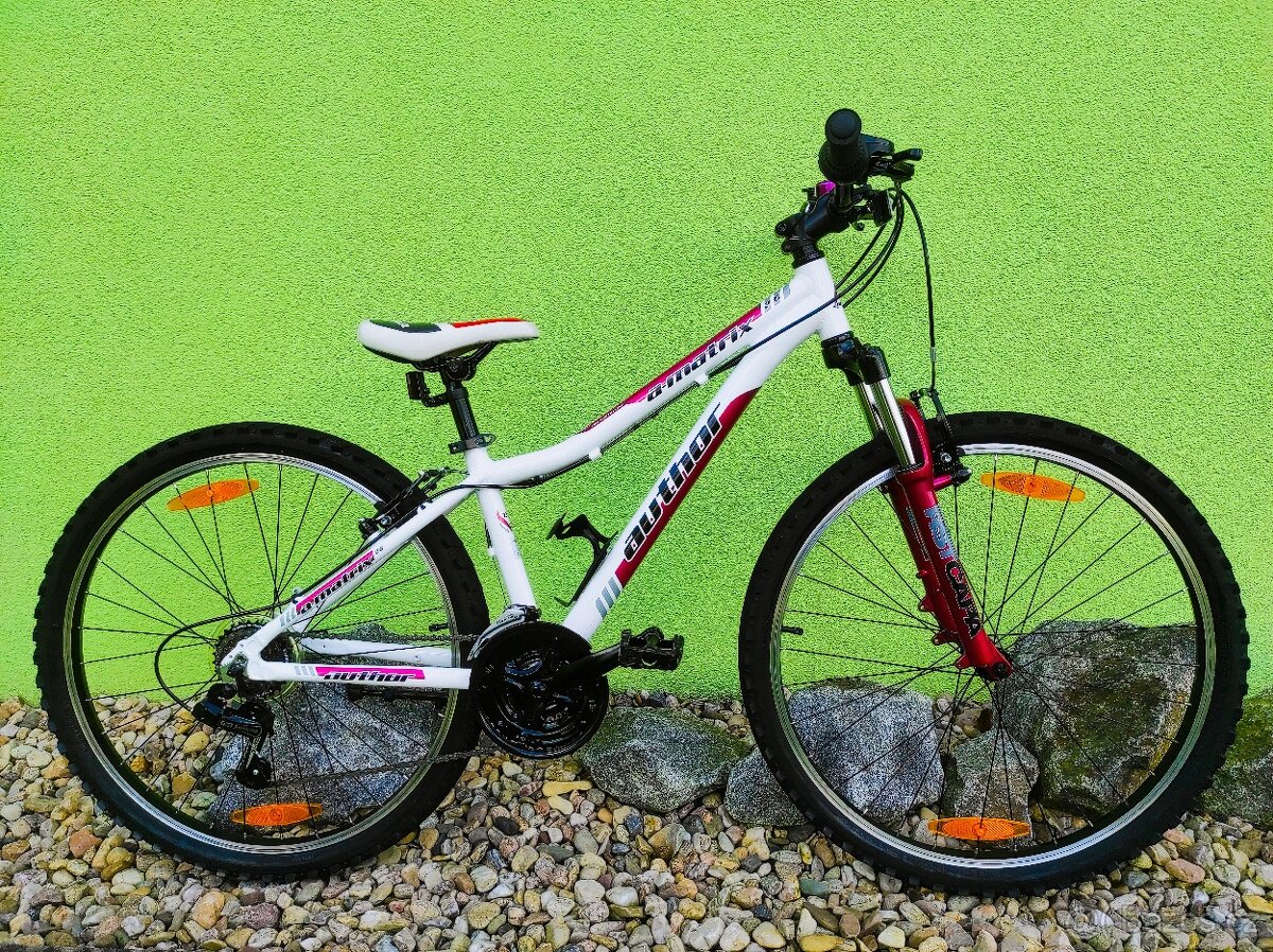 Značkové kolo Author A-MATRIX 26" (bílá/červená)