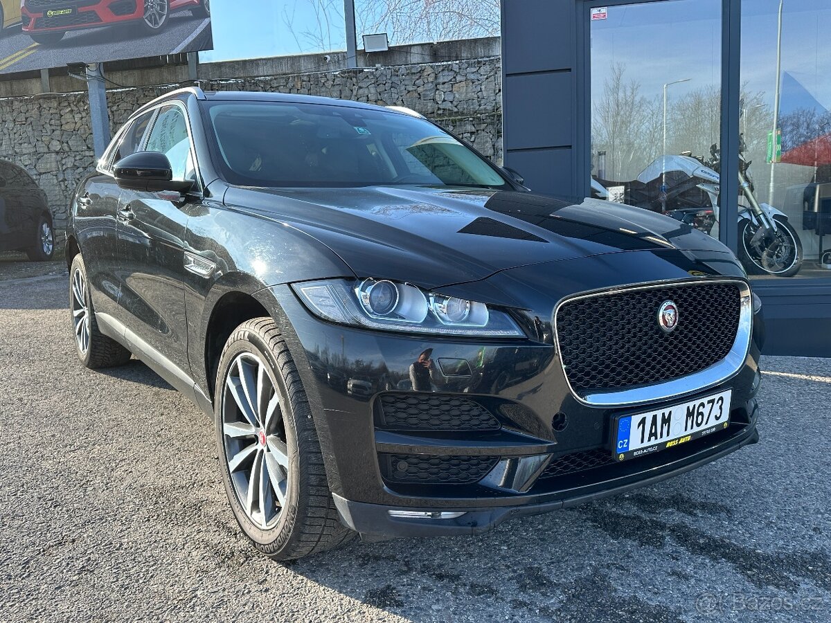Jaguar F-Pace 2017