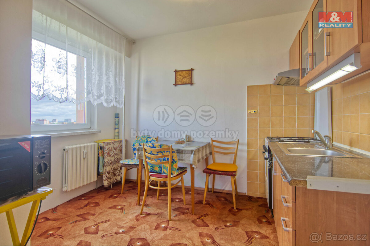 Prodej bytu 3+1, 64 m², Orlová, ul. Masarykova třída
