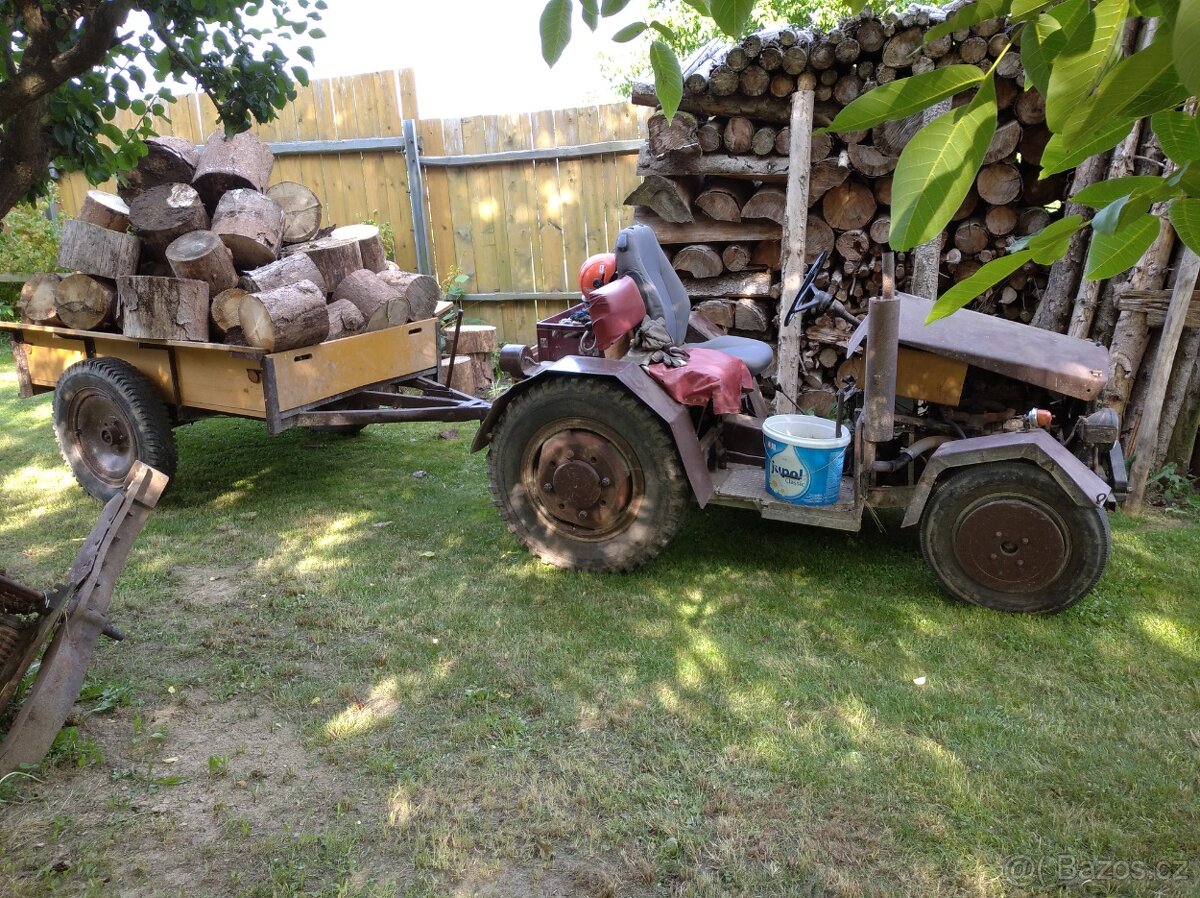 Traktor domací výroby