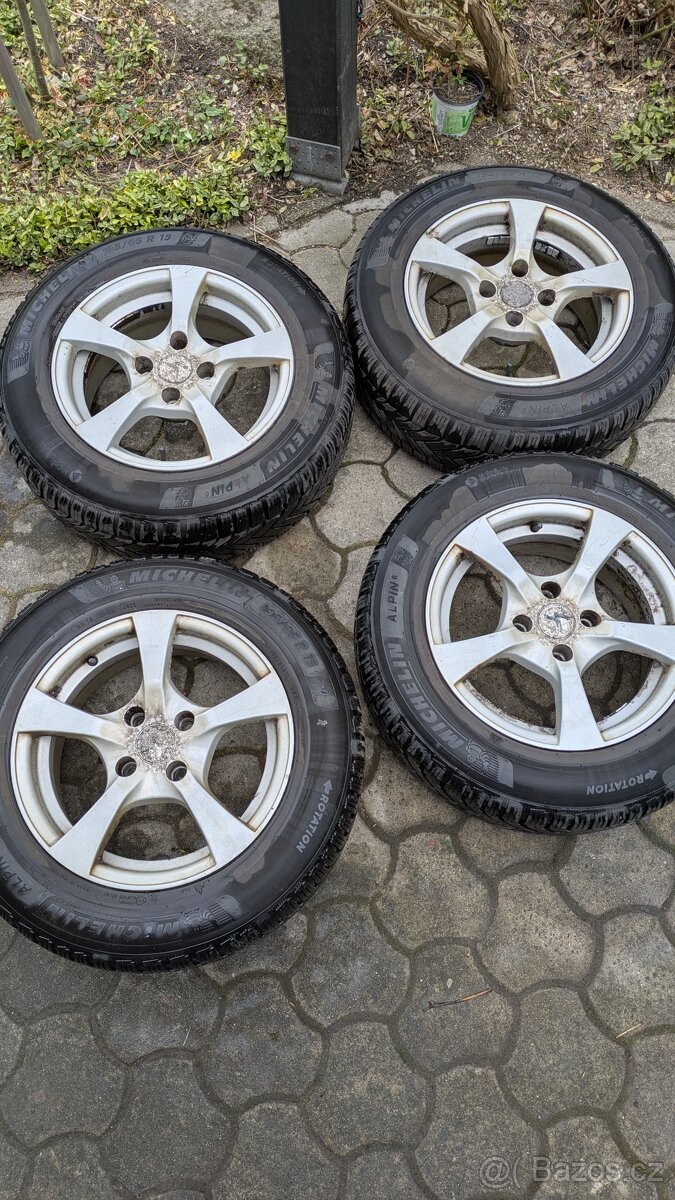 Alu kola s pneu 195/65 R15