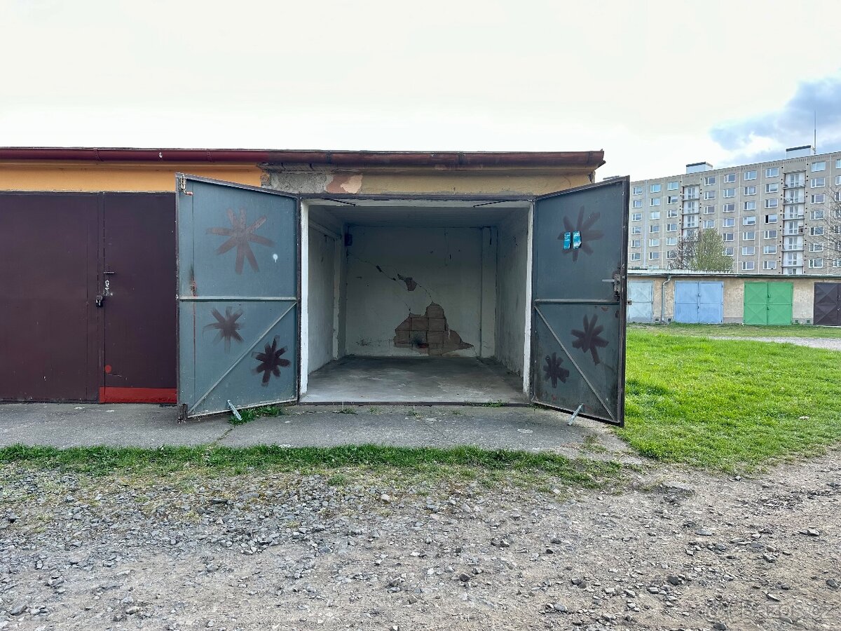 Prodej garáže 17 m² Chrudim, ul. Strojařů