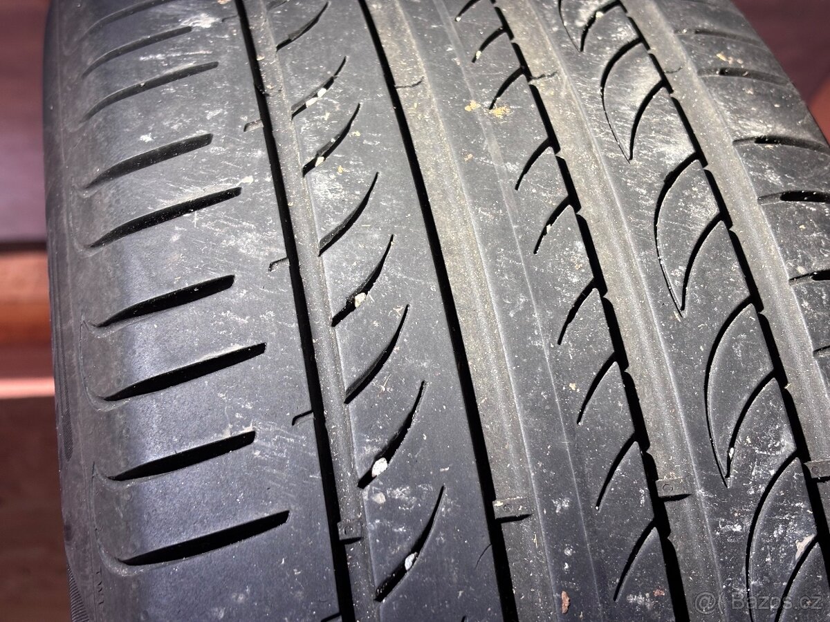 Letní pneu 225/45 R17