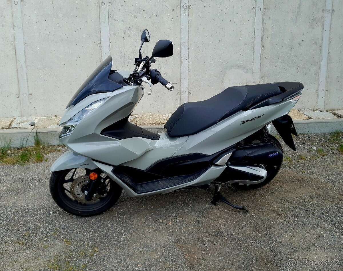 Honda PCX 125 , ROK 2024