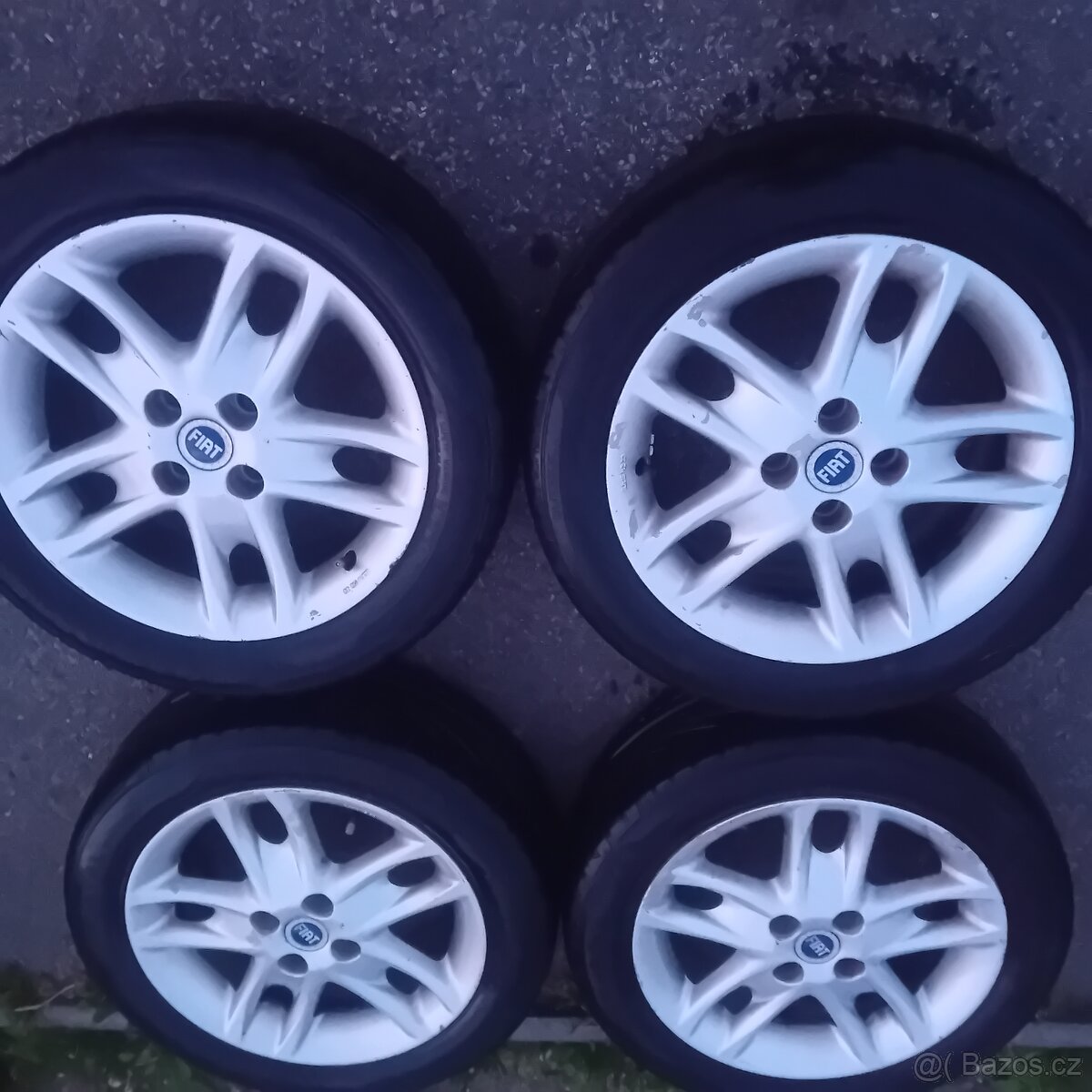 Alu 15 kola fiat sport s pneu