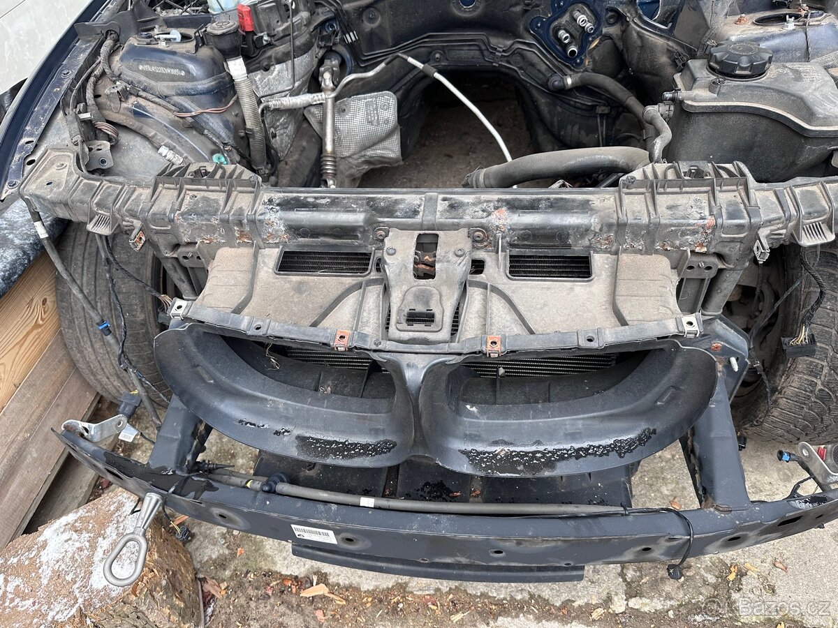 Chladičová stěna bmw e87
