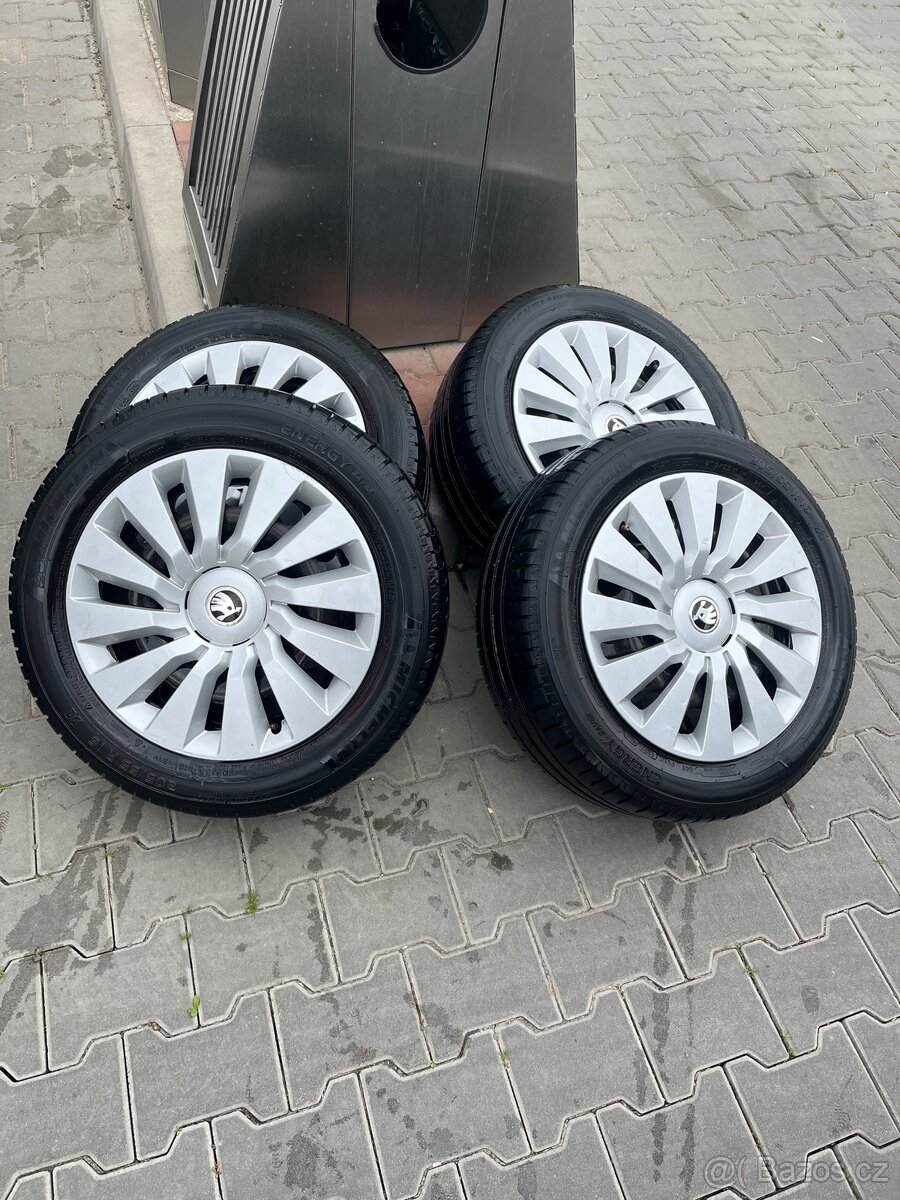 Prodám LETNÍ pneumatiky Škoda Octavia 3