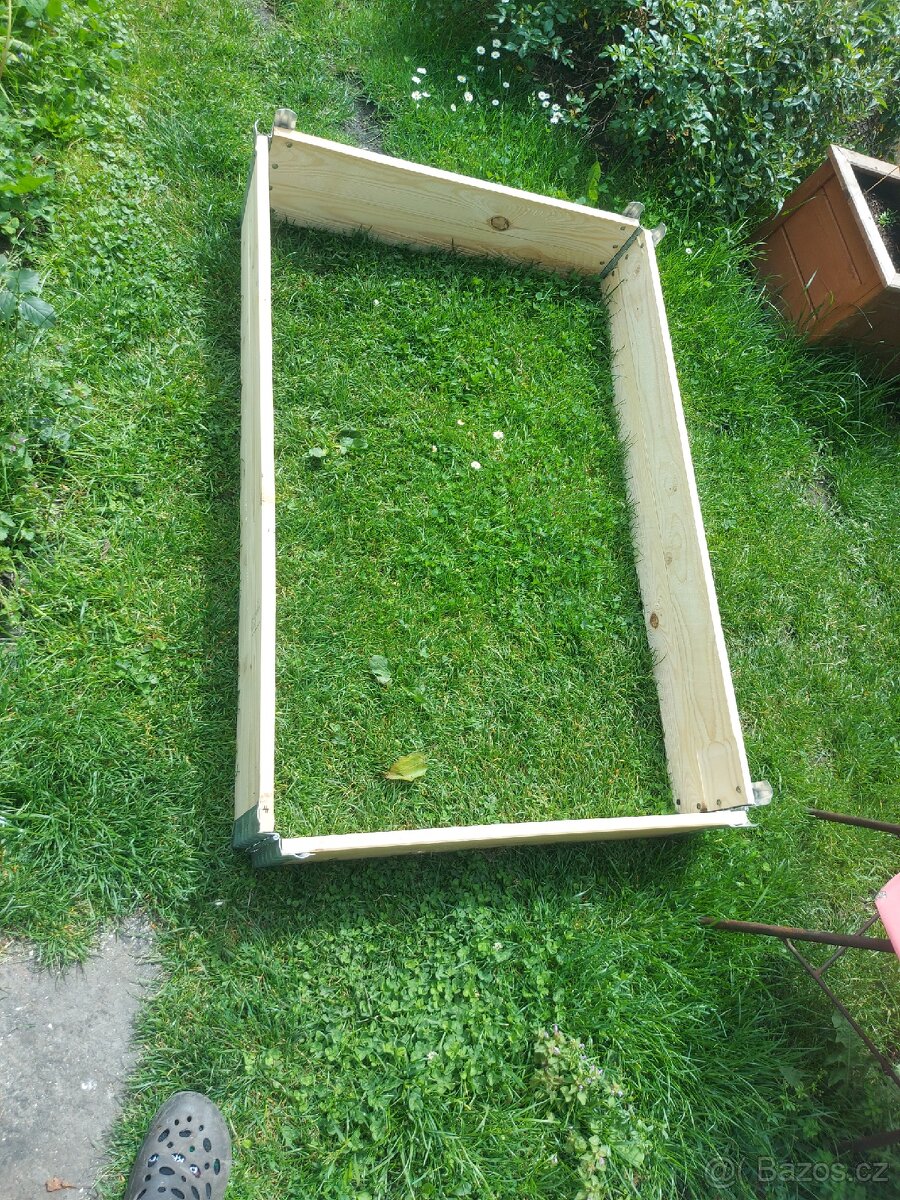 Paletové ohrádky
