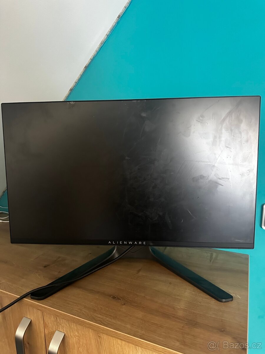 Alienware AW2521HFA – 25″ herní monitor (rozbitý display)