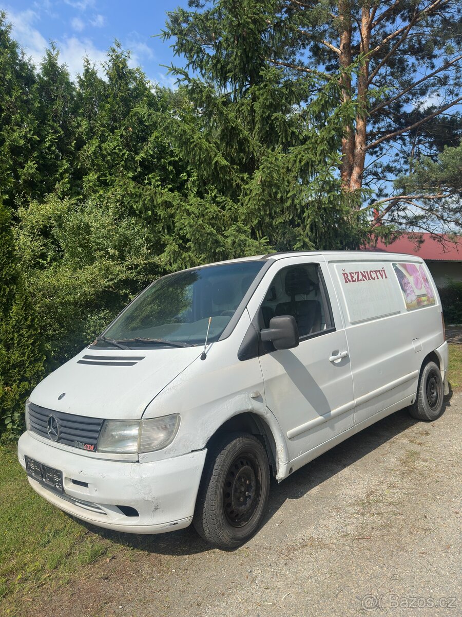 Mercedes Benz Vito