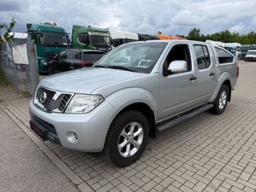 Nissan Navara 2,3 Double Cab