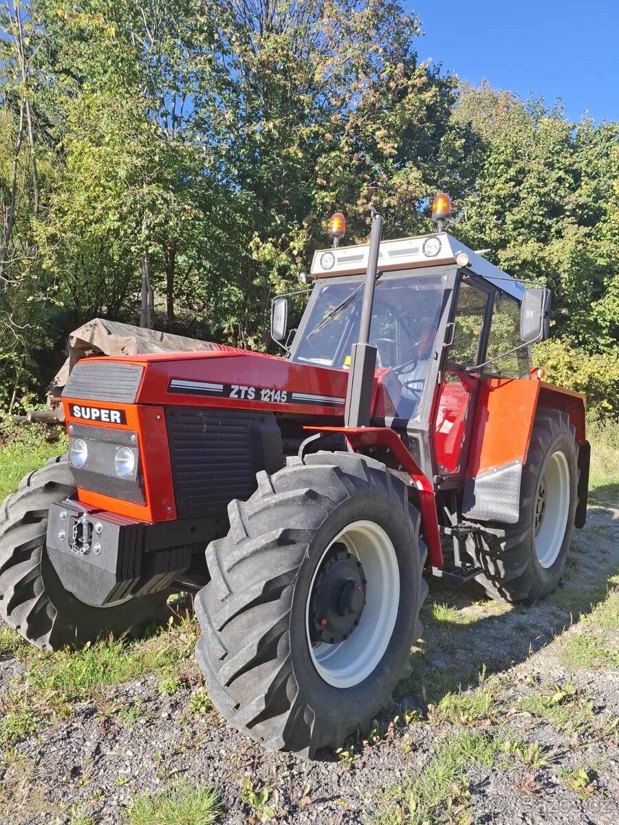 Predám traktor Zetor 12145 s tp a spz.