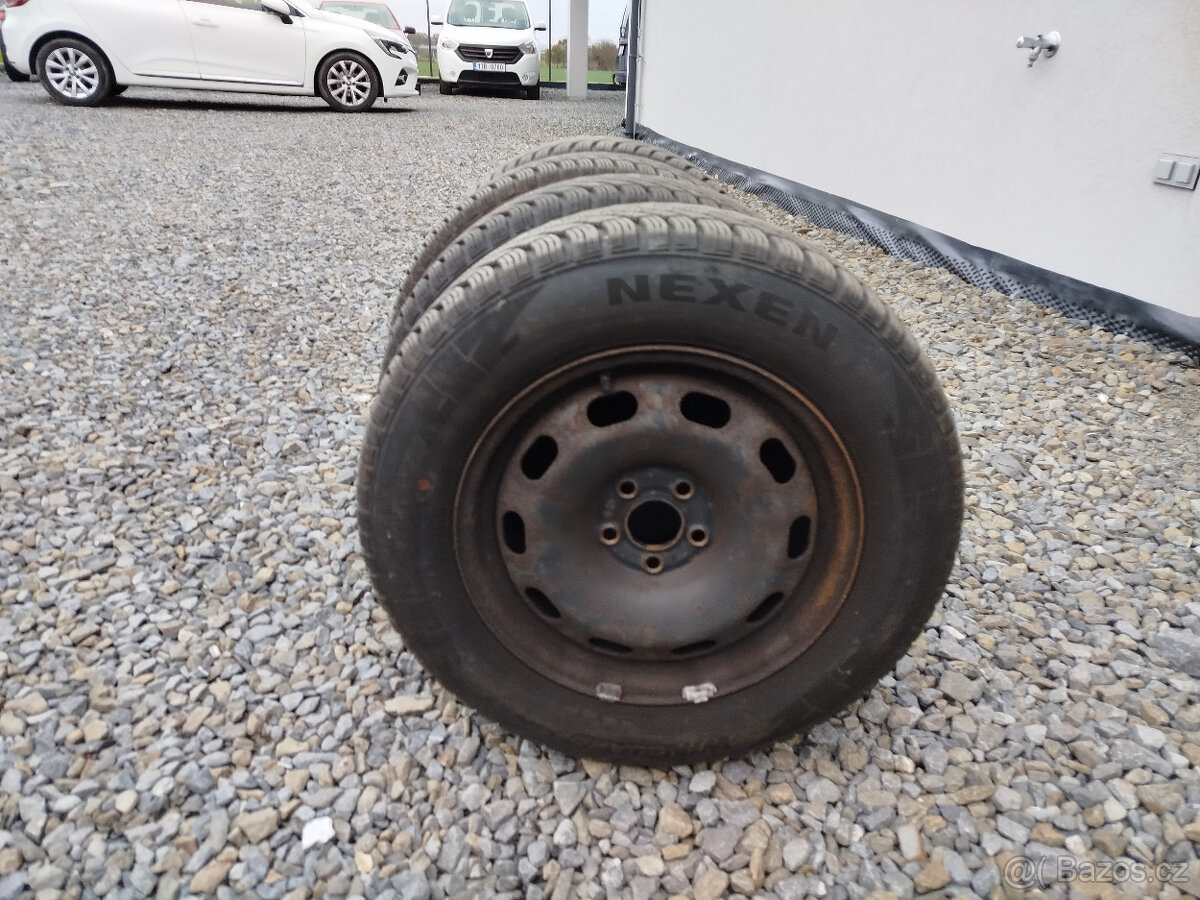 Sada Zimních kol na discích 195/65/15 Octavia I 5x 100,
