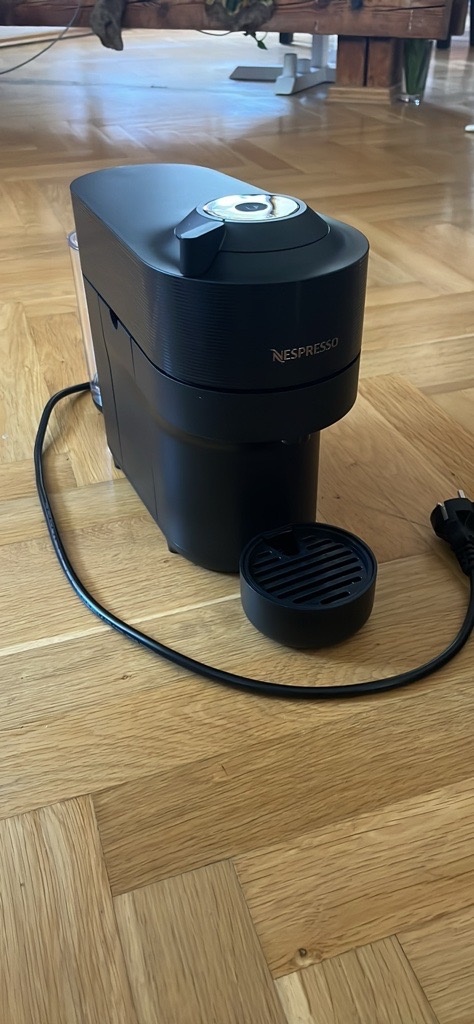 Kávovar NESPRESSO VERTUO POP