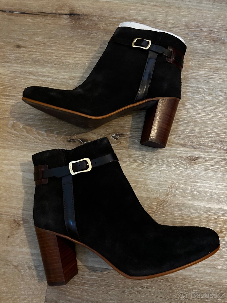 Gant nové kotníkové kozačky na širším podpatku kožené