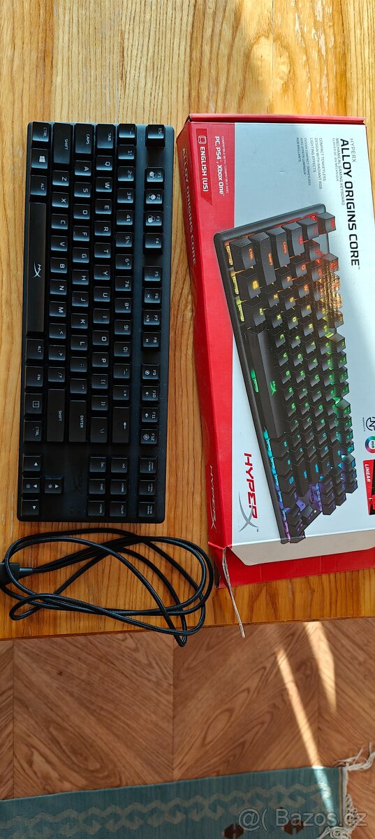 HyperX Alloy Origins Core - Mechanická Herní Klávesnice