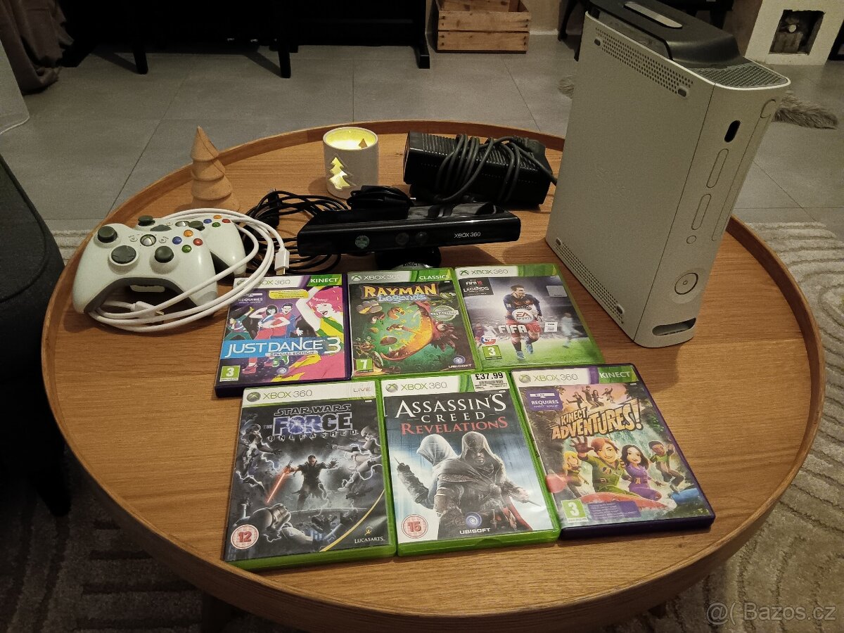 Xbox 360, kinect, hry, 2 x ovladač