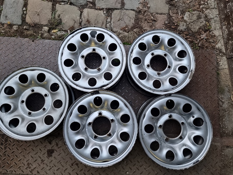 Plechové disky 5,5J x 15, 5x139,7