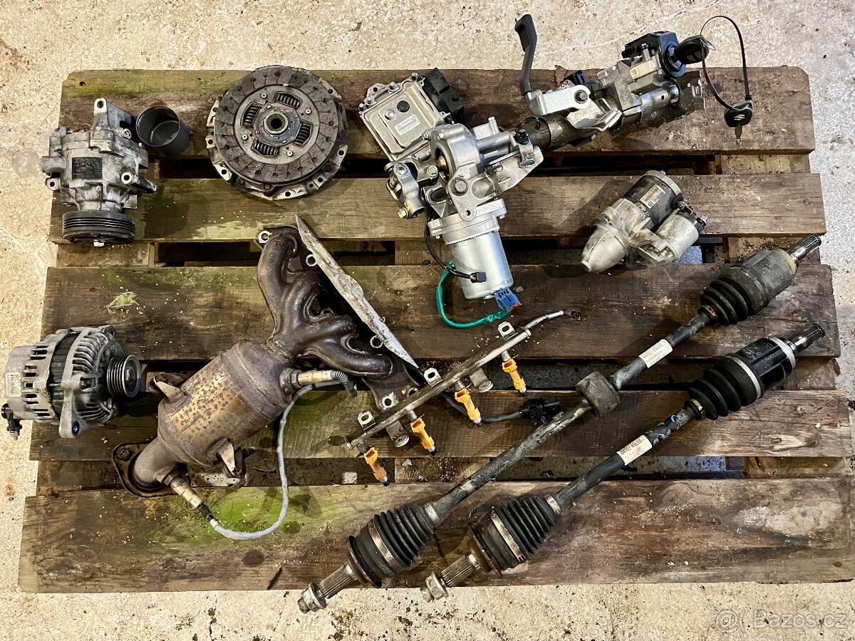 Suzuki swift mk7 k12b řízení kat klima alternátor poloosa