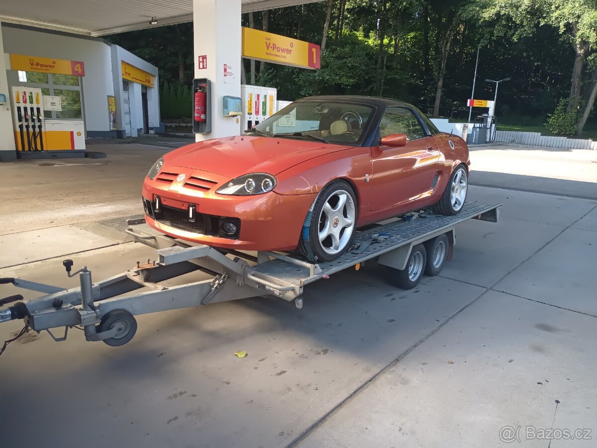 MGF Roadster  hard top Rezervováno